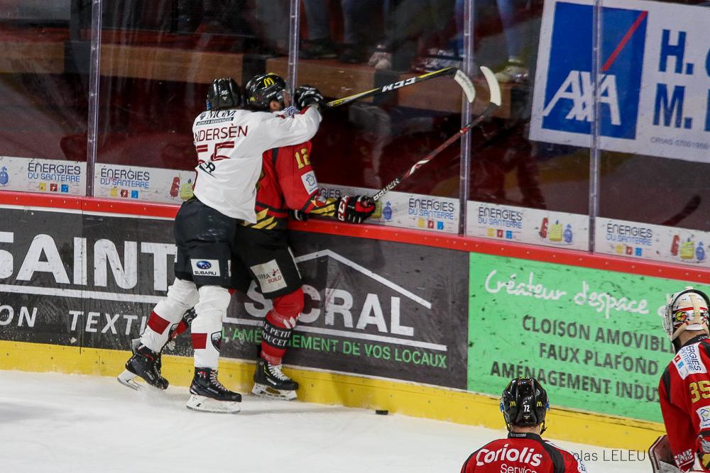 Amiens  4 - 1 Chamonix 