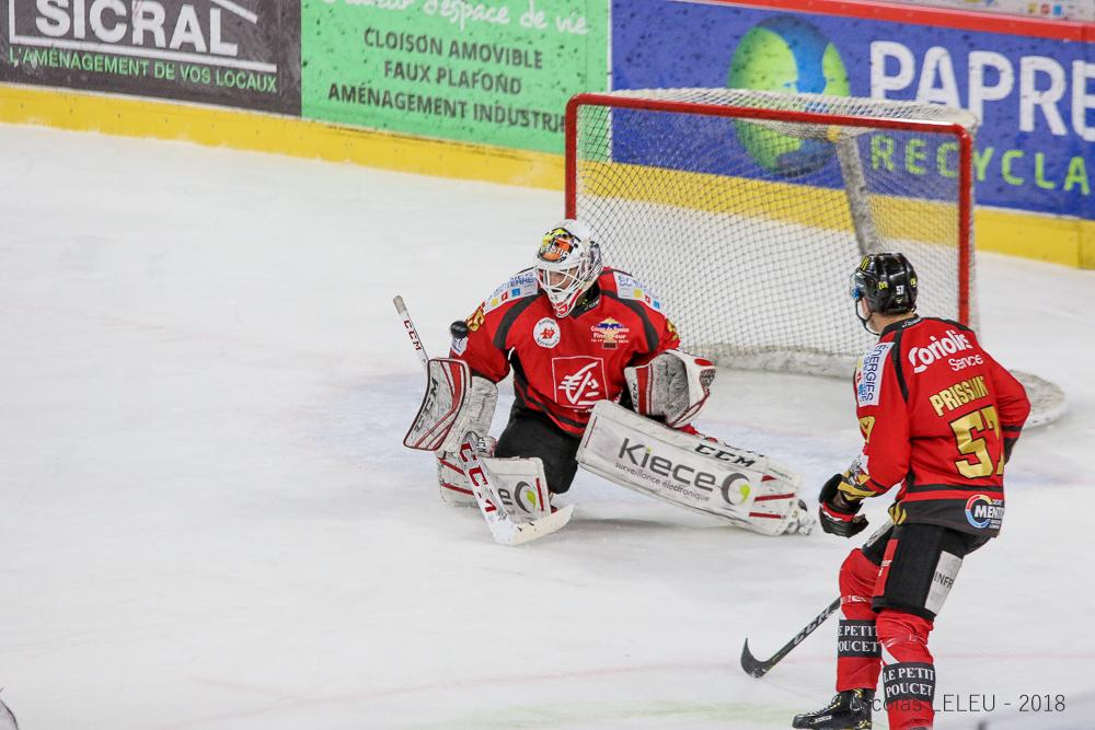 Amiens  4 - 1 Chamonix 