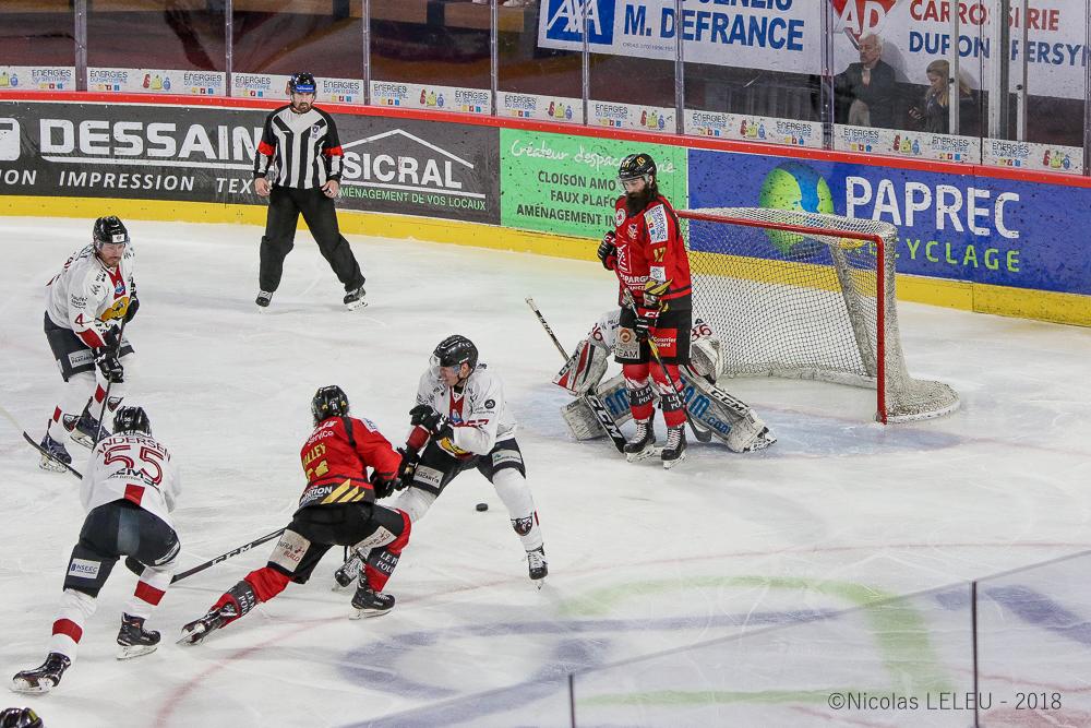 Amiens  4 - 1 Chamonix 