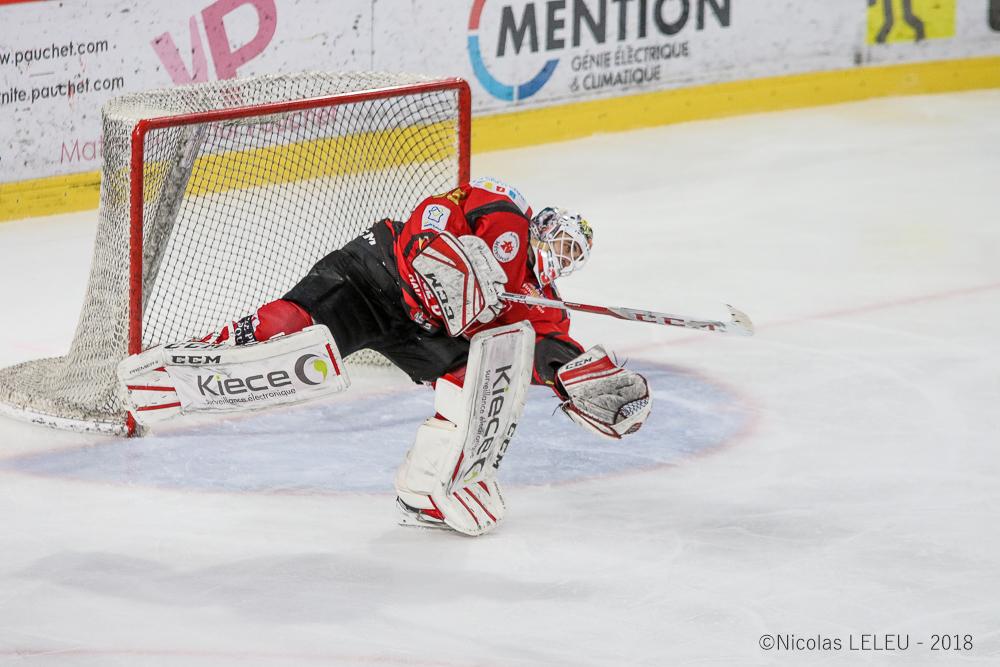 Amiens  4 - 1 Chamonix 