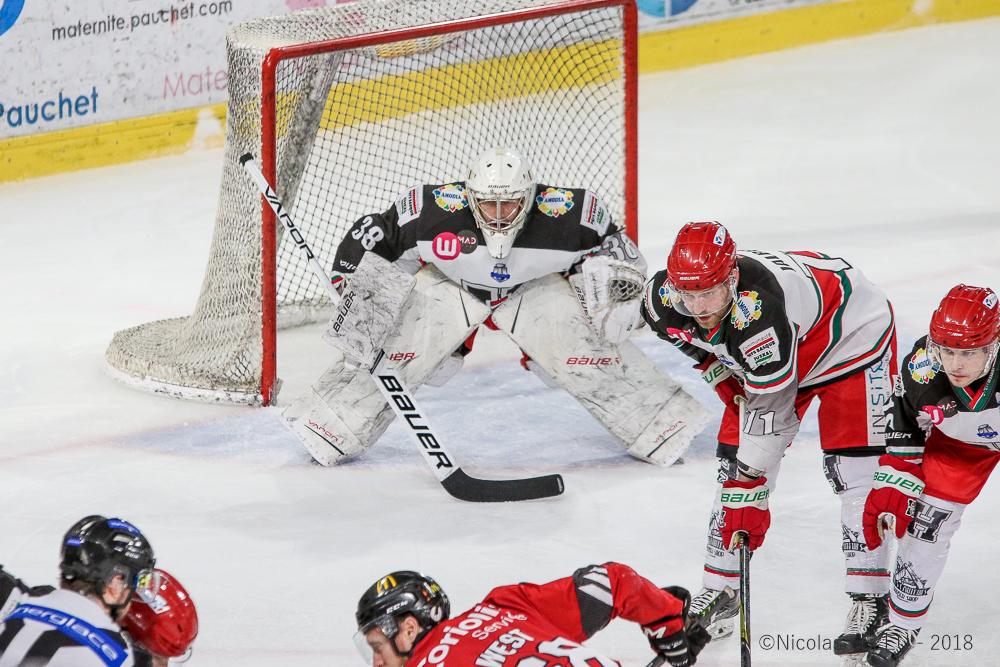 Amiens  5 - 1 Anglet