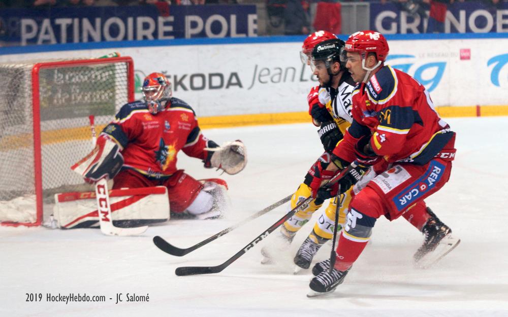 Grenoble  1 - 2 Rouen