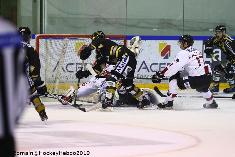 Rouen 12 - 2 Chamonix 