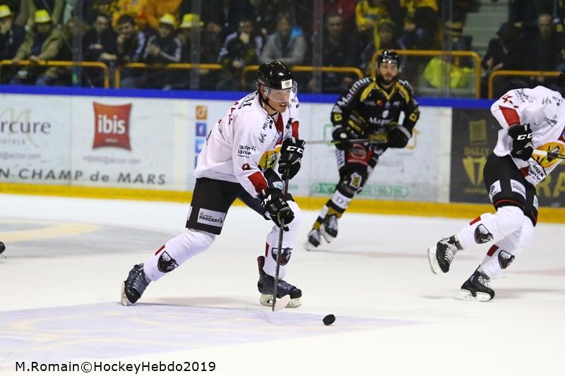 Rouen 12 - 2 Chamonix 