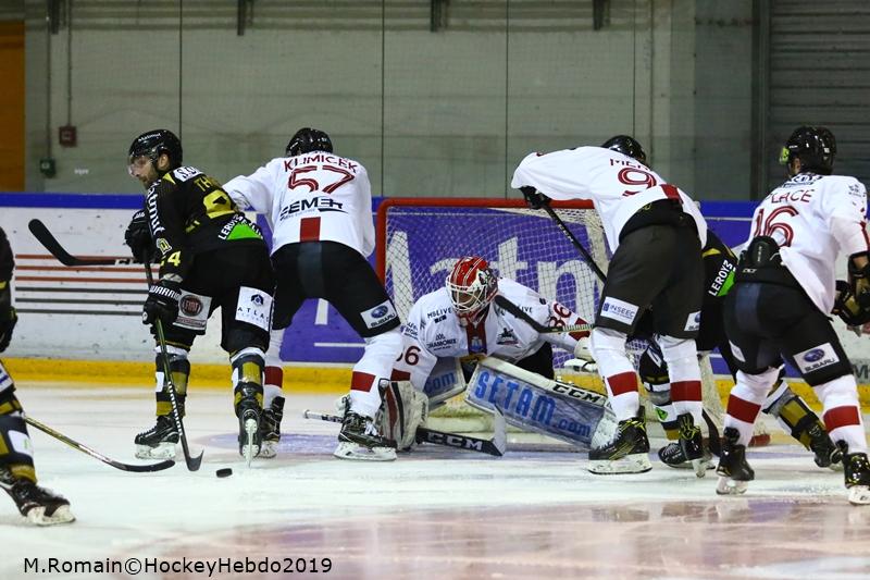 Rouen 12 - 2 Chamonix 