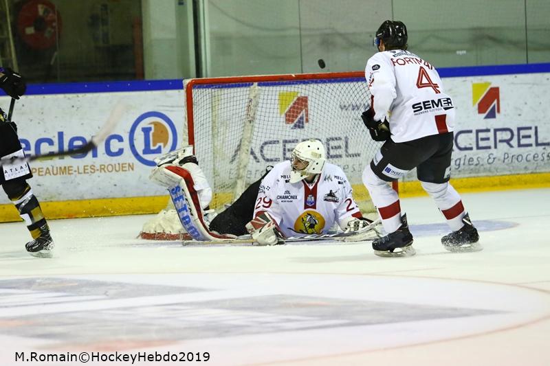 Rouen 12 - 2 Chamonix 