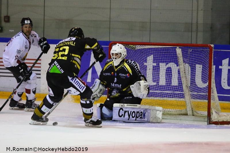 Rouen 12 - 2 Chamonix 