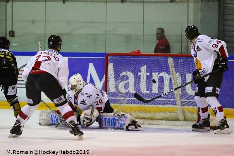 Rouen 9 - 0 Chamonix 