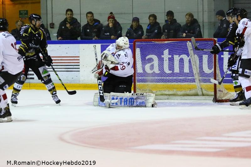 Rouen 9 - 0 Chamonix 