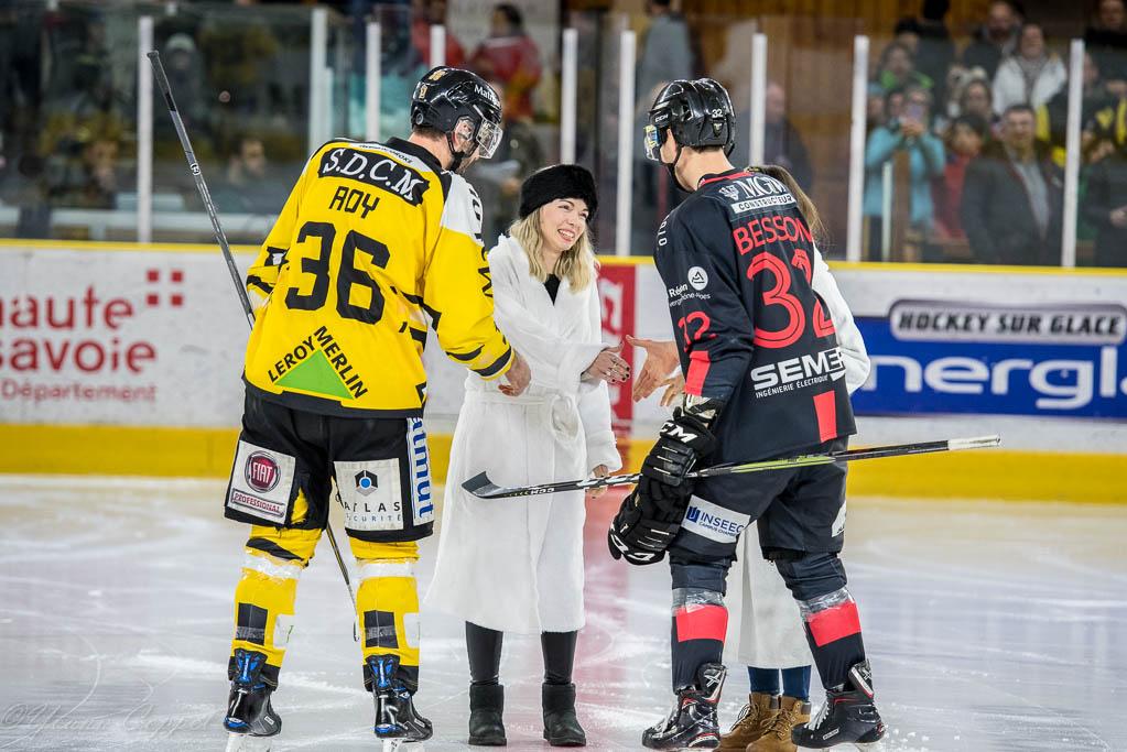 Chamonix  2 - 3 Rouen