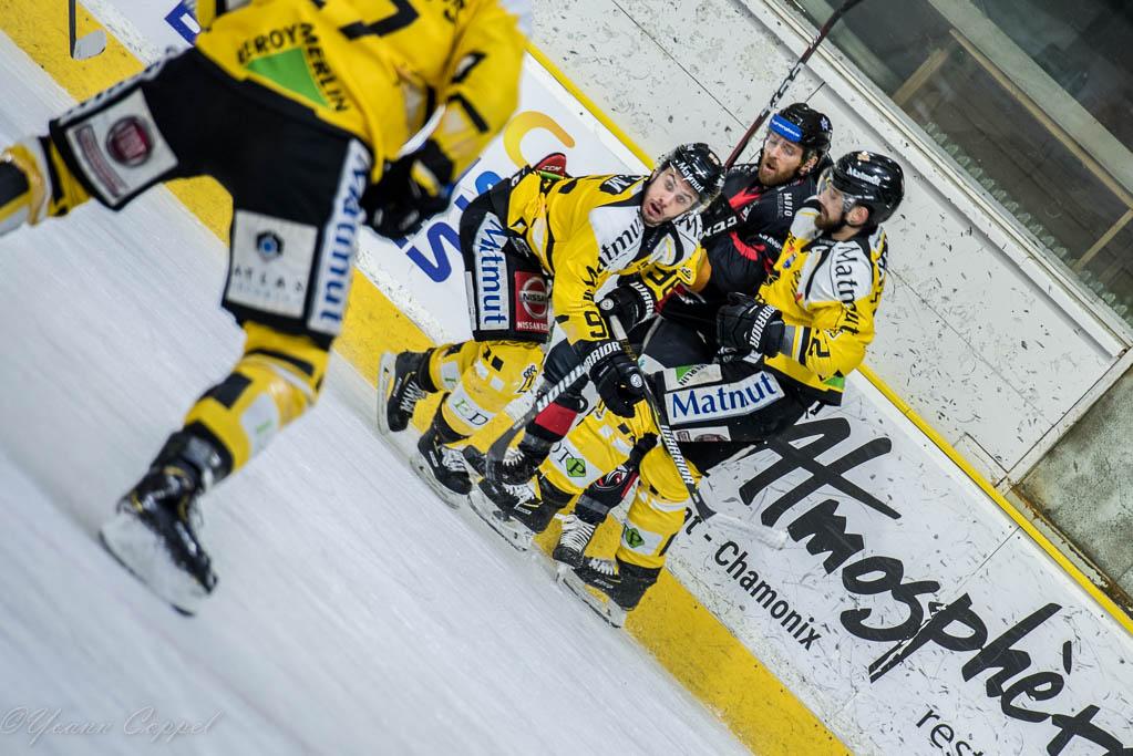 Chamonix  2 - 3 Rouen