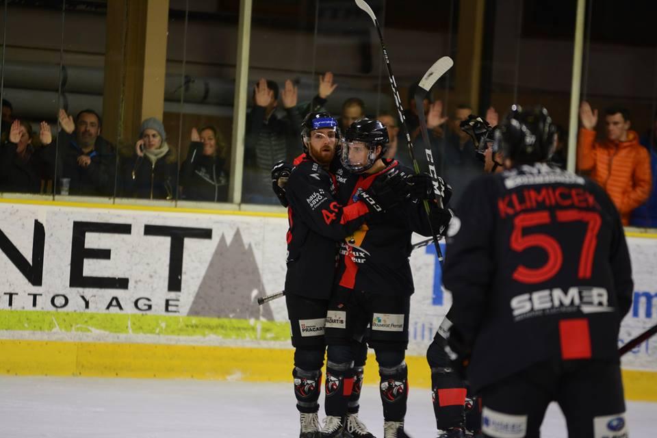 Chamonix  2 - 3 Rouen