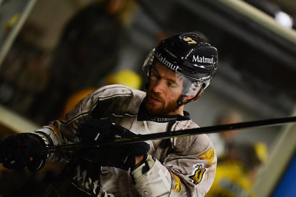 Chamonix  2 - 3 Rouen