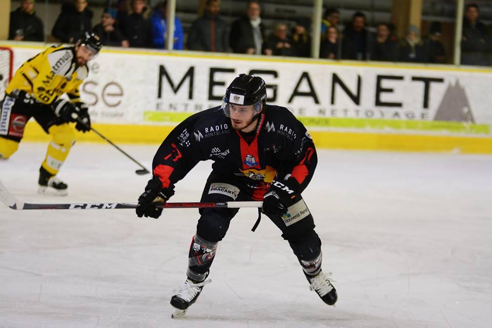 Chamonix  2 - 3 Rouen