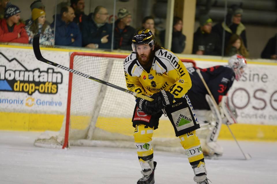 Chamonix  2 - 3 Rouen