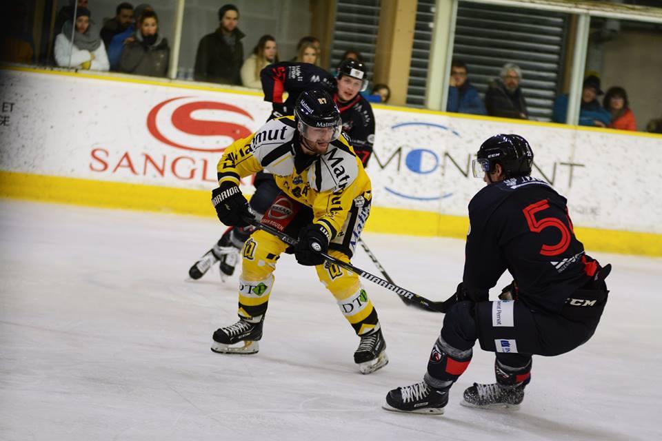 Chamonix  2 - 3 Rouen