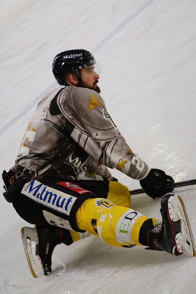Chamonix  2 - 3 Rouen