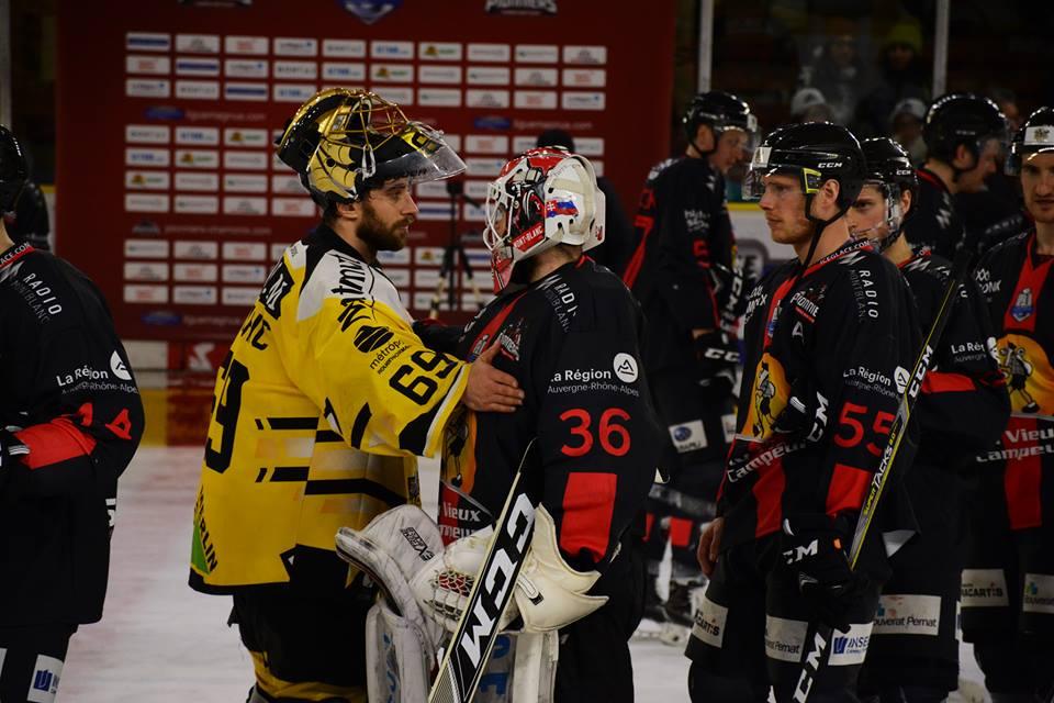 Chamonix  0 - 4 Rouen