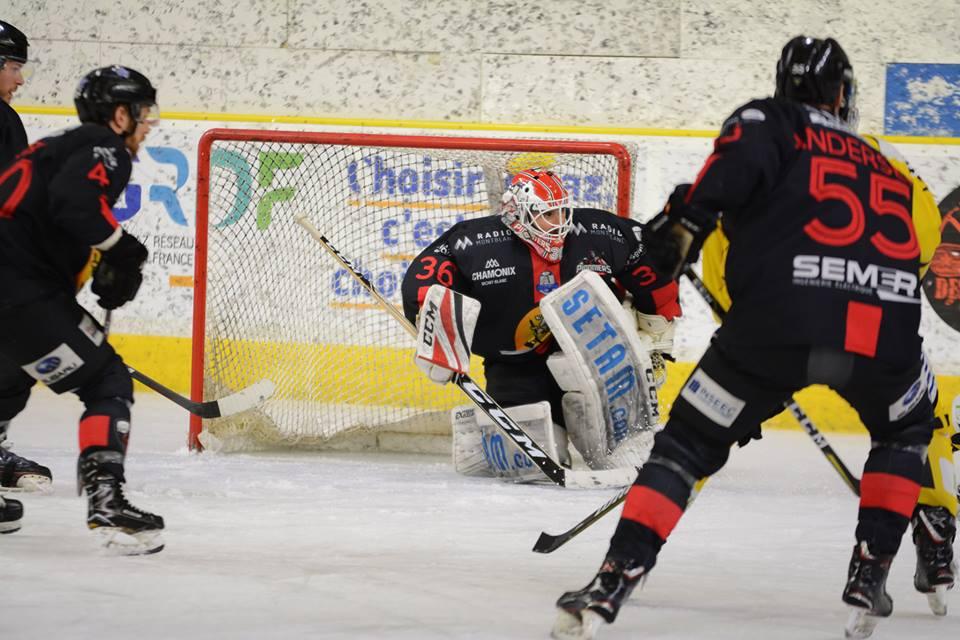 Chamonix  0 - 4 Rouen