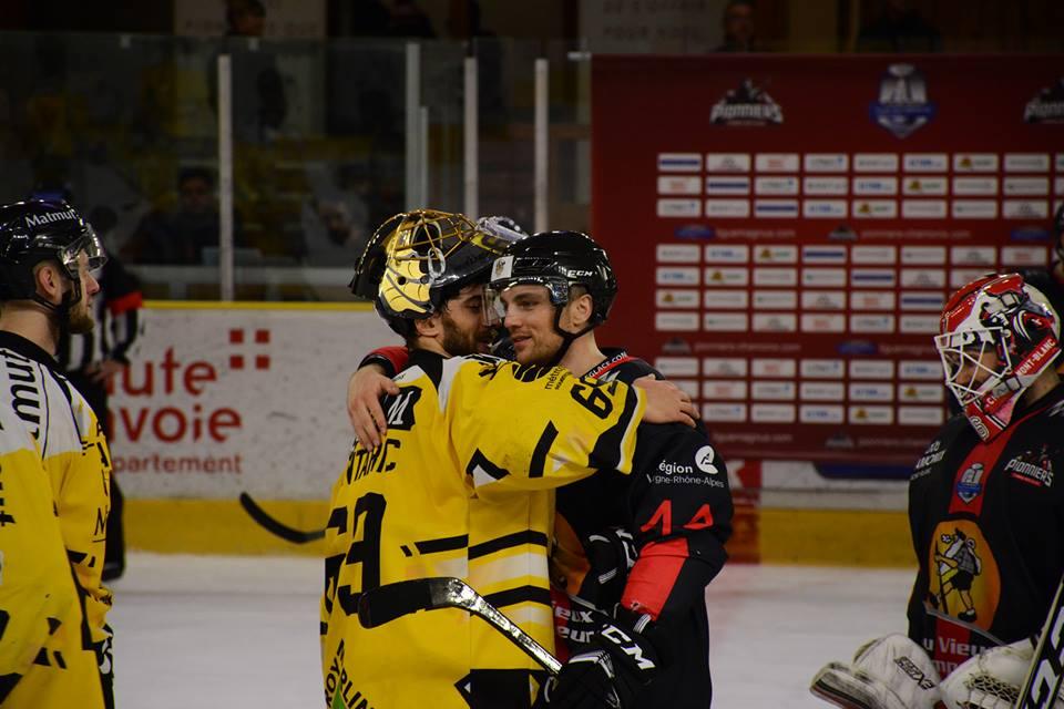 Chamonix  0 - 4 Rouen