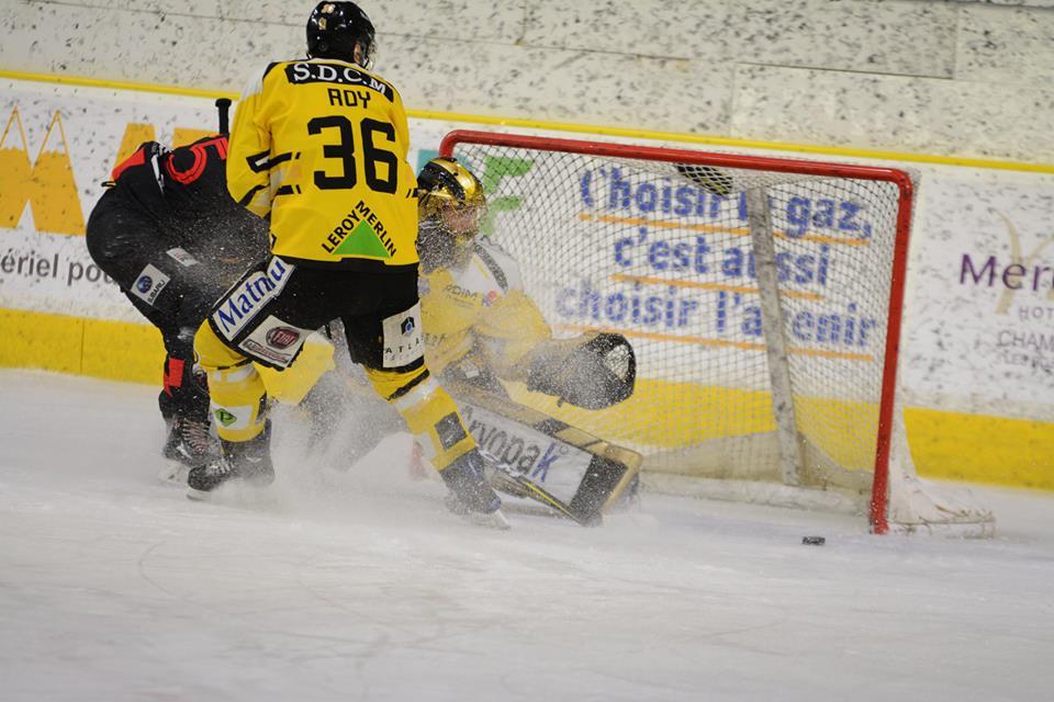 Chamonix  0 - 4 Rouen