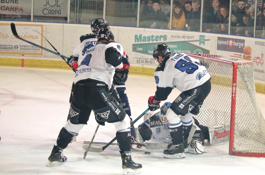 Angers  2 - 3 Gap 