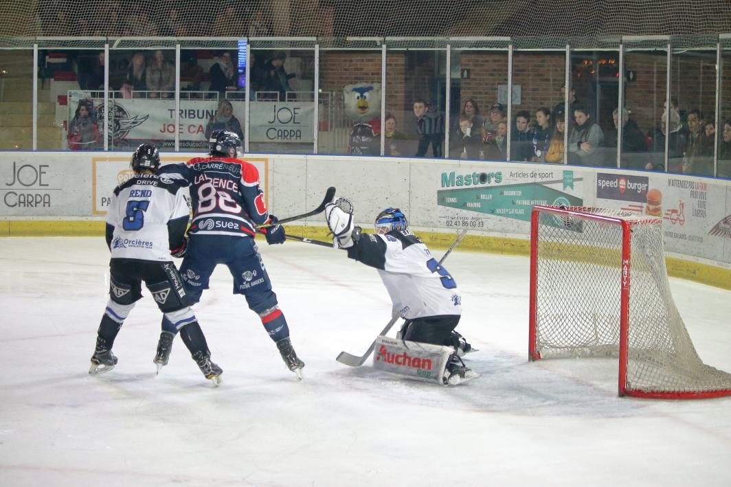 Angers  2 - 3 Gap 
