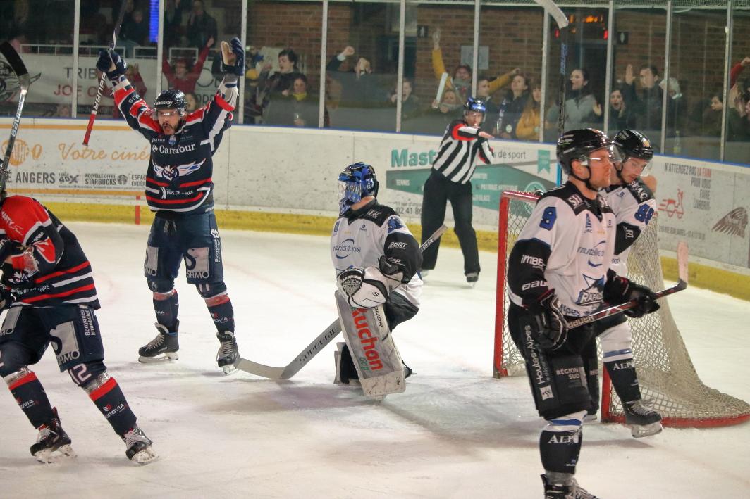 Angers  2 - 3 Gap 