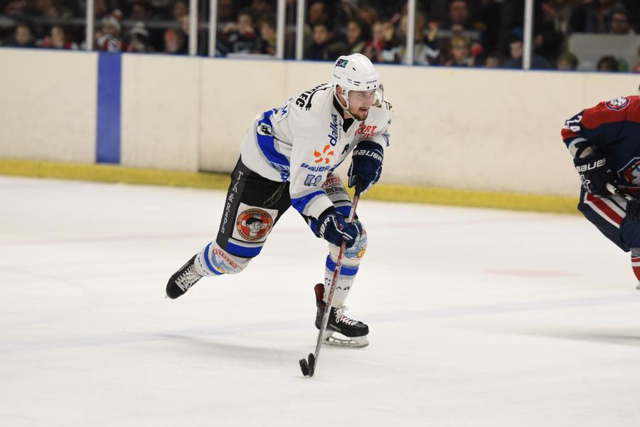 Wasquehal Lille 1 - 2 Courchevel-Méribel-Pralognan