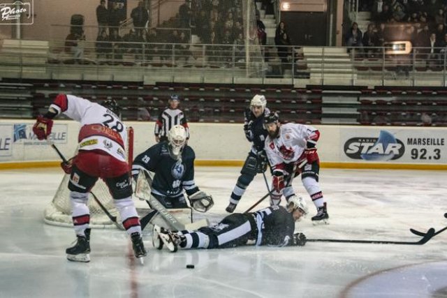 Photo hockey match Marseille - Briançon  le 17/03/2019