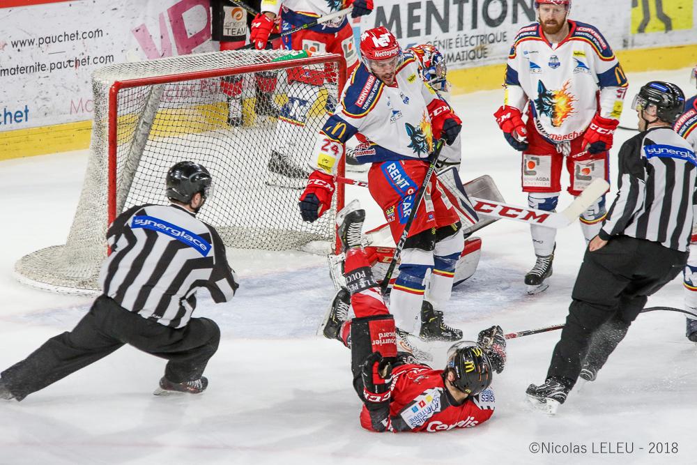 Amiens  3 - 7 Grenoble 