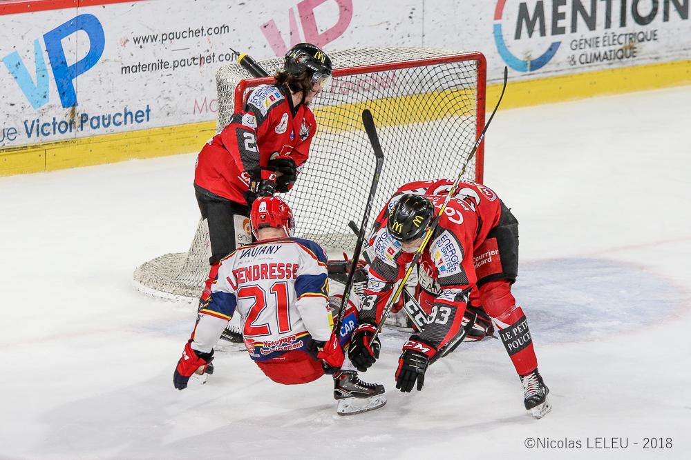 Amiens  3 - 7 Grenoble 