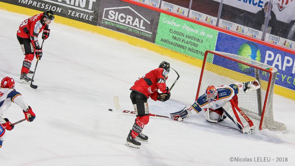 Amiens  3 - 7 Grenoble 