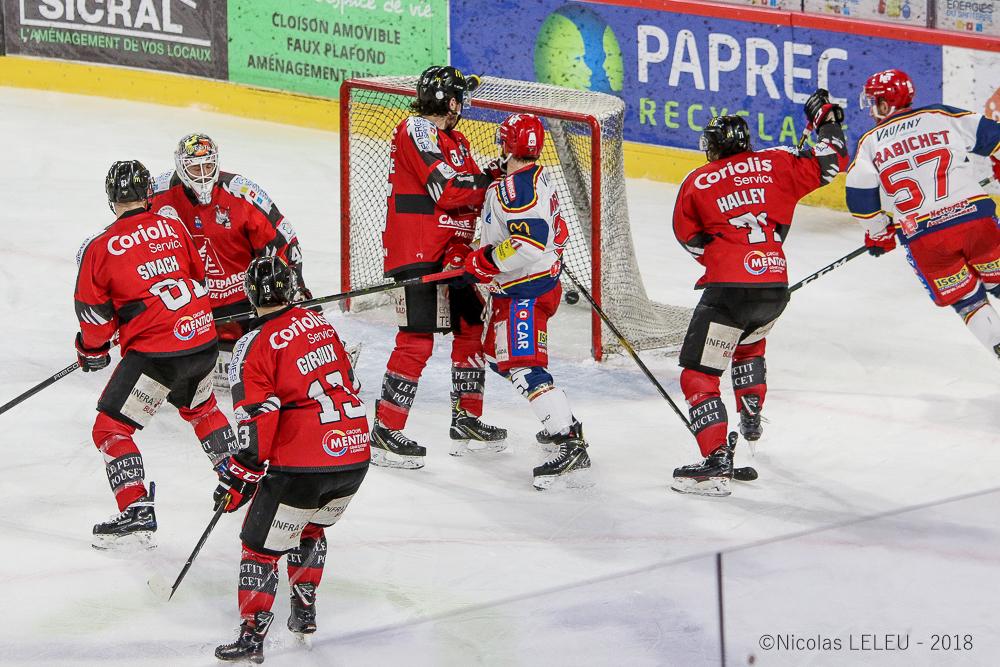 Amiens  2 - 4 Grenoble 