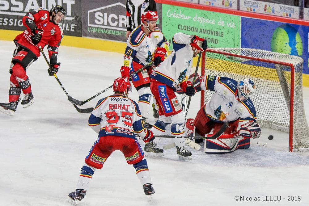 Amiens  2 - 4 Grenoble 