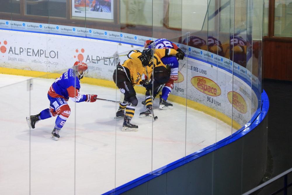 Lyon 8 - 7 Strasbourg 