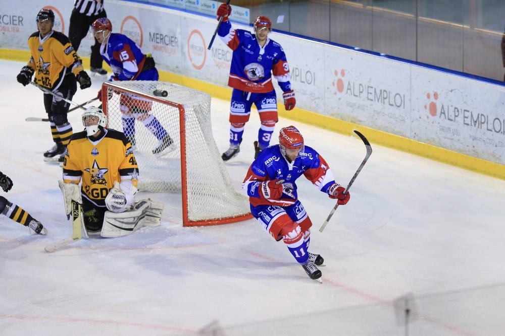 Lyon 8 - 7 Strasbourg 