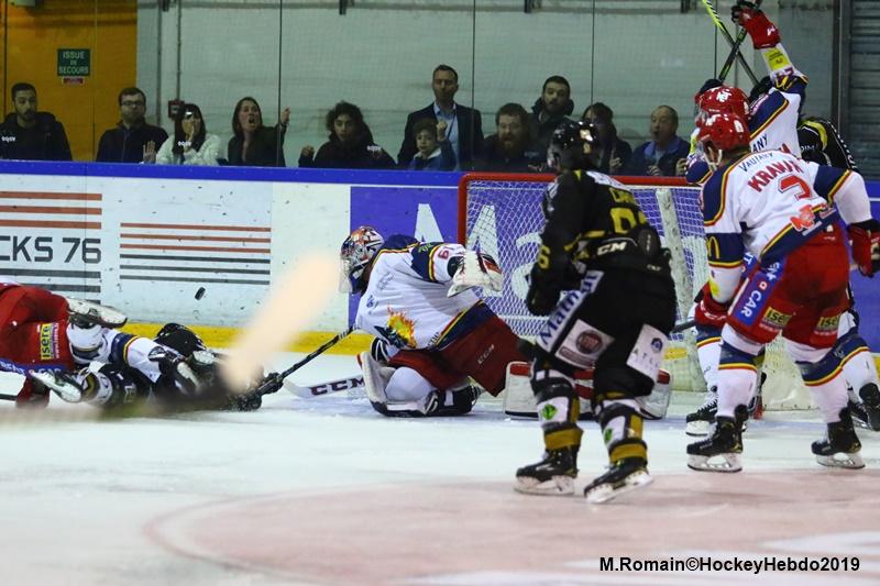 Rouen 2 - 3 Grenoble 