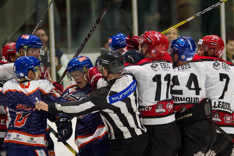 Clermont-Ferrand 2 - 1 Annecy