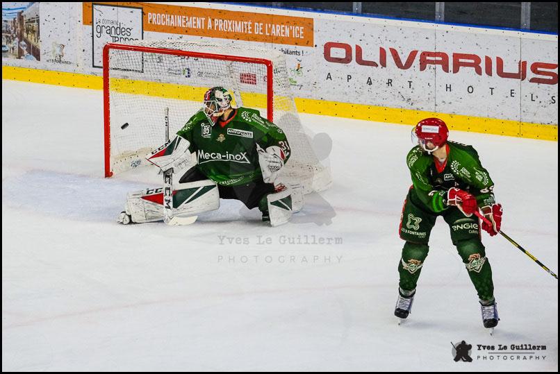 Cergy-Pontoise 0 - 4 Neuilly/Marne