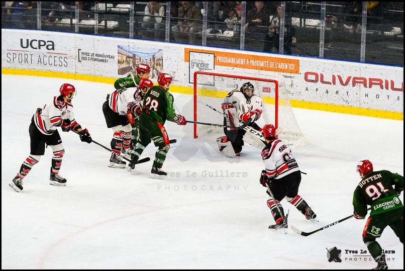 Cergy-Pontoise 0 - 4 Neuilly/Marne