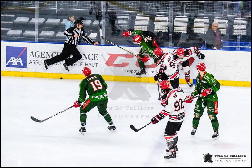Cergy-Pontoise 0 - 4 Neuilly/Marne
