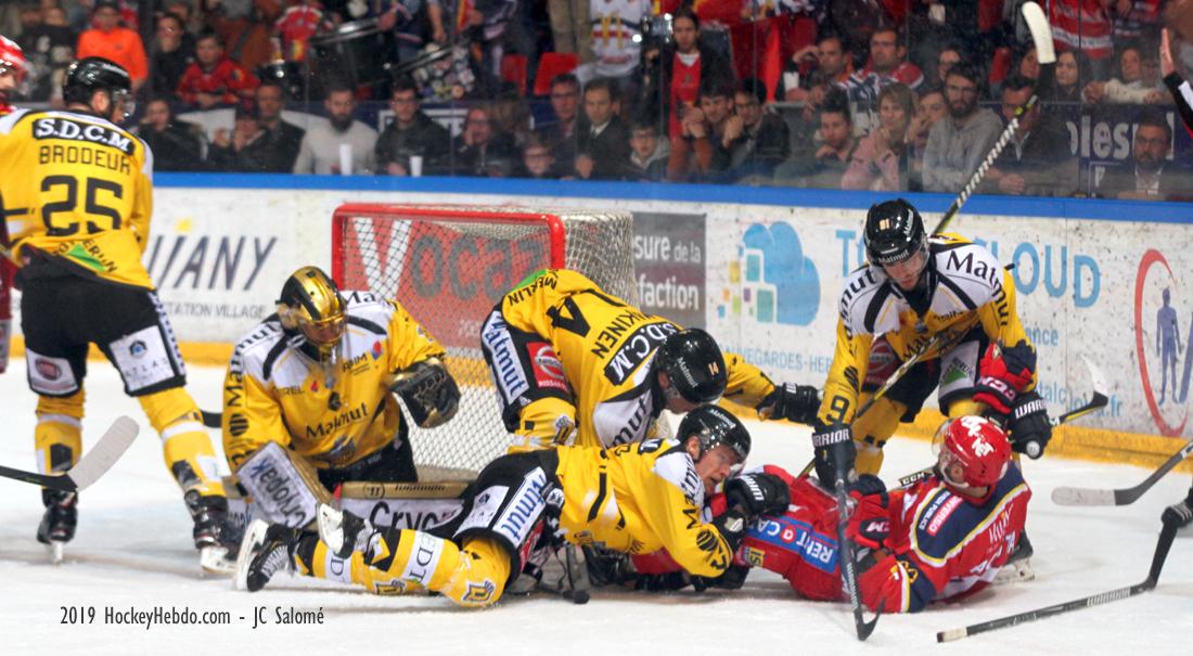 Grenoble  1 - 2 Rouen