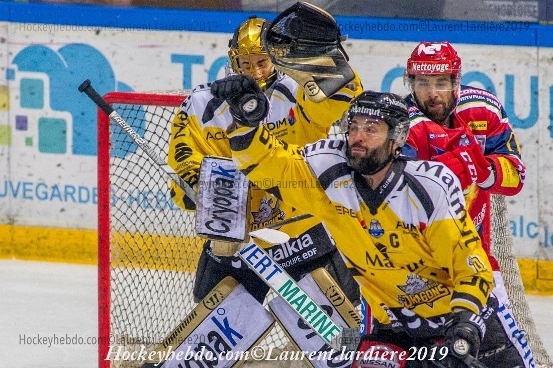 Grenoble  1 - 2 Rouen
