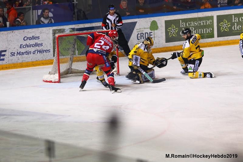Grenoble  4 - 1 Rouen