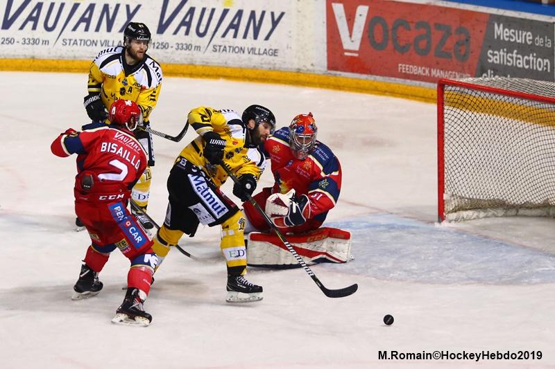 Grenoble  4 - 1 Rouen
