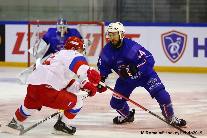 France 1 - 4 Russia