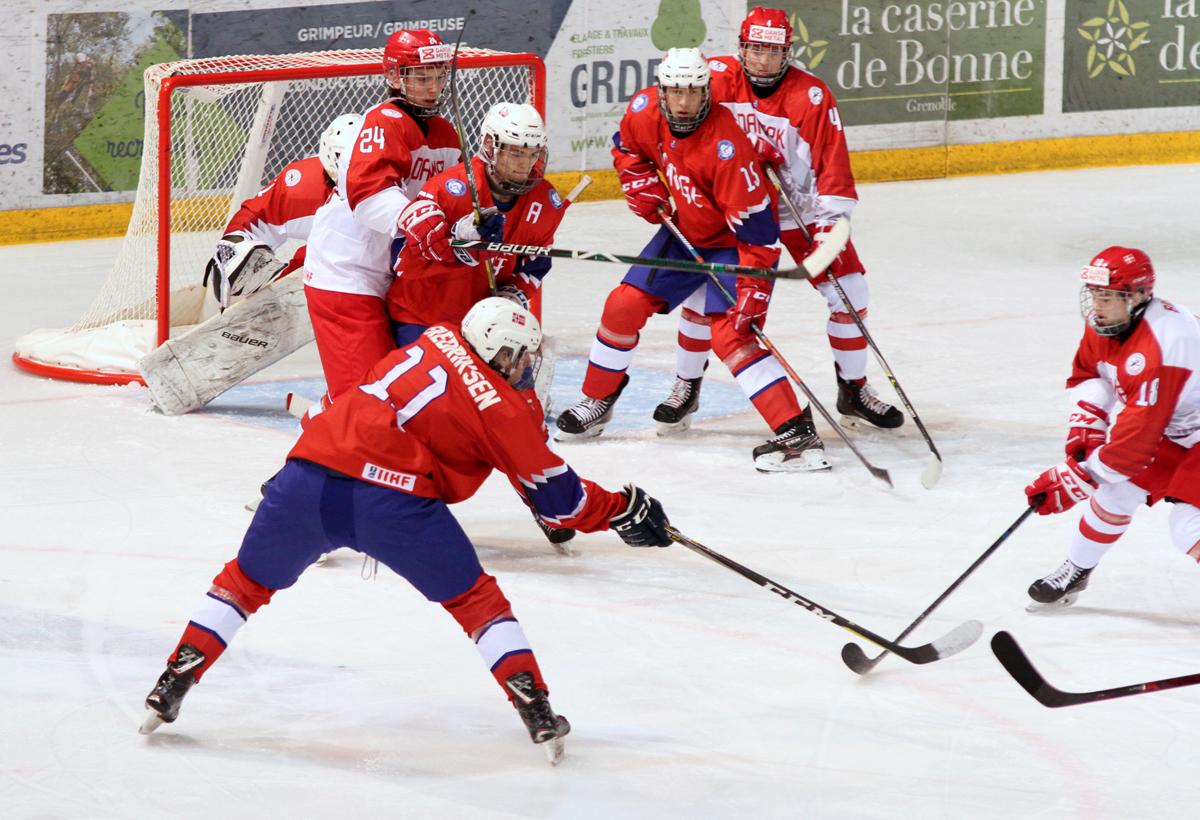 Norway 1 - 2 Denmark