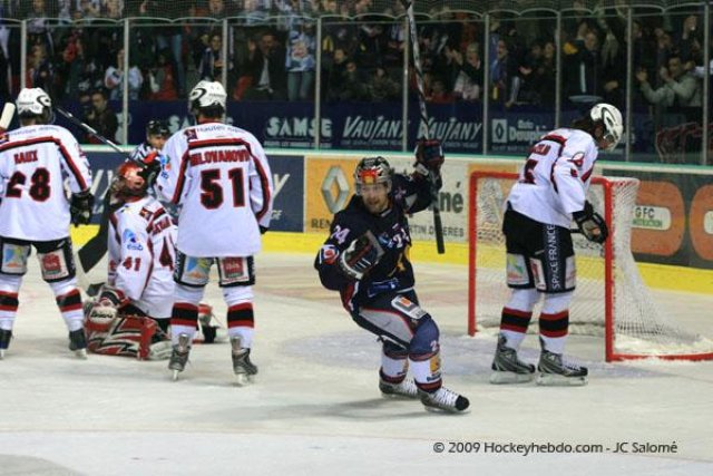 Photo hockey match Grenoble  - Briançon  le 28/03/2009