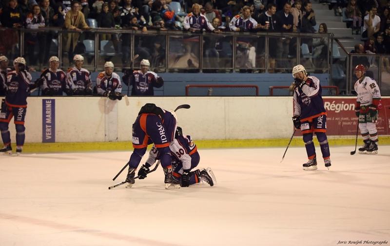 Montpellier  7 - 6 Mont-Blanc
